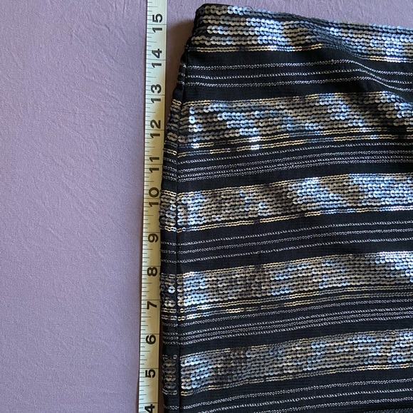 Express striped sequin mini skirt - Picture 3 of 3